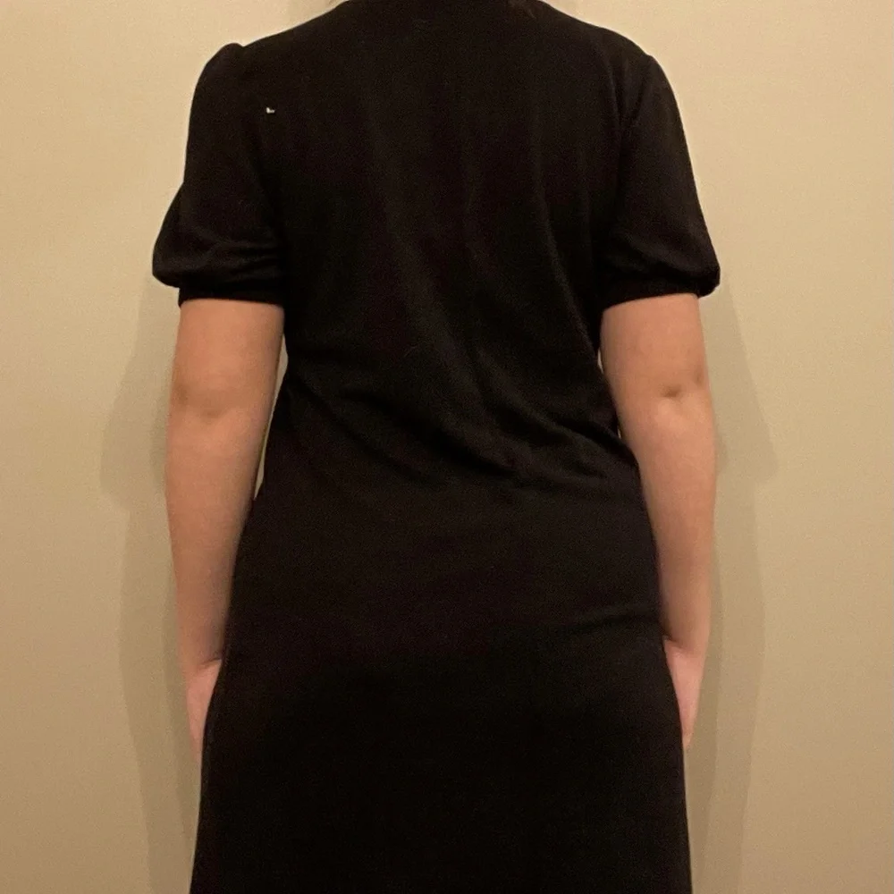 Black short dress - Picture 2 of 2